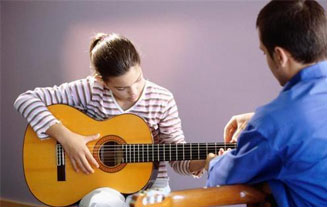 guitar-class-jharpada-laxmisagar-bhubaneswar