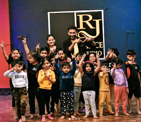 About RJ Dance Studio